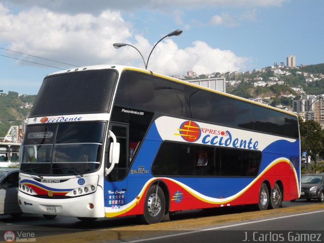 Expresos Occidente 133 por J. Carlos G�mez