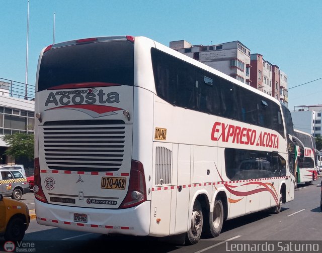 Expreso Acosta 962 por Leonardo Saturno