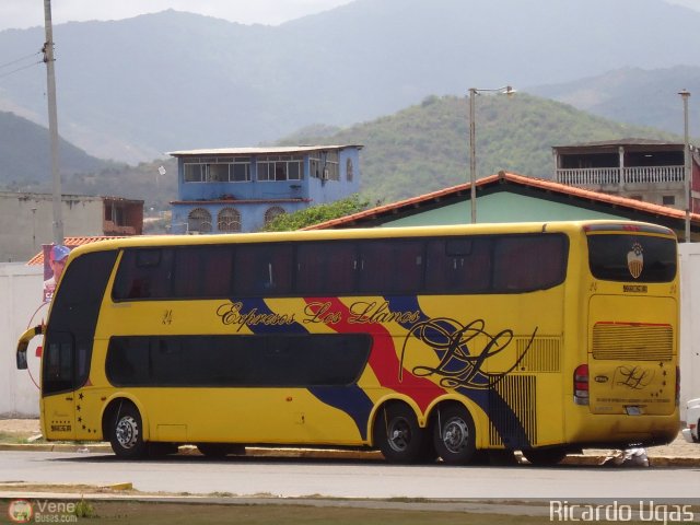 Expresos Los Llanos 024 por Ricardo Ugas