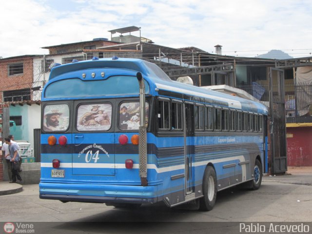 Expresos Continente C-04 por Pablo Acevedo