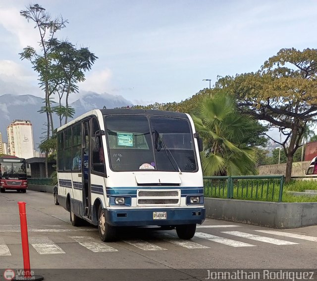 DC - Asoc. Cooperativa Carabobo Tiuna R.L. 003 por Jonnathan Rodr�guez