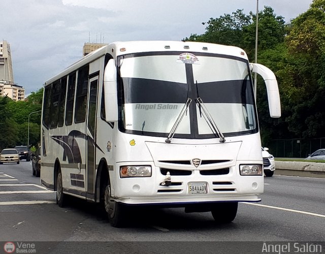 Coop. Transporte Menca de Leoni 128 por �ngel Sal�n