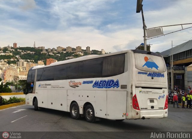 Expresos M�rida 0135 por Alvin Rond�n