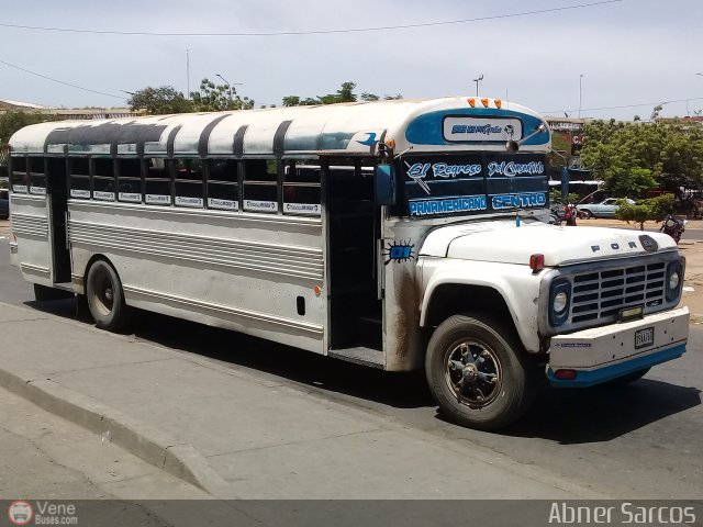 ZU - Colectivos Los Laureles C.A 15 por Abner Sarcos