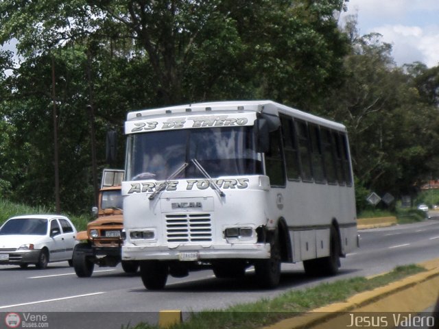 U.C. 23 de Enero 103 por Jes�s Valero