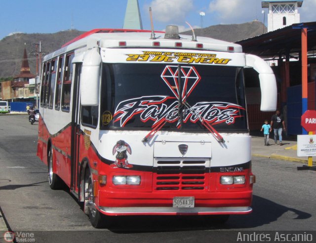 U.C. 23 de Enero 173 por Andrés Ascanio