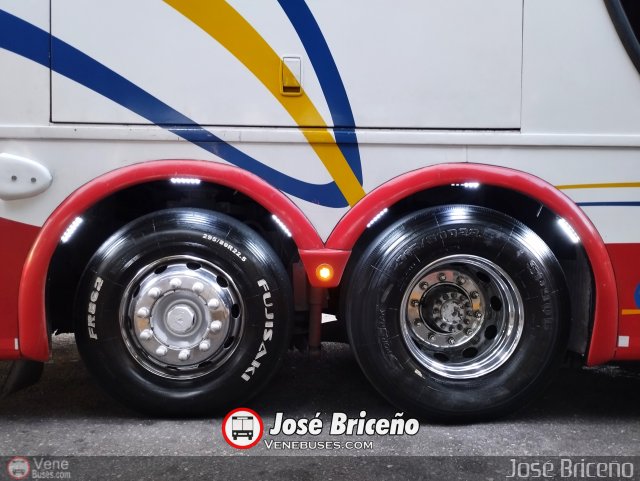 Expresos Occidente 325 por Jos� Brice�o