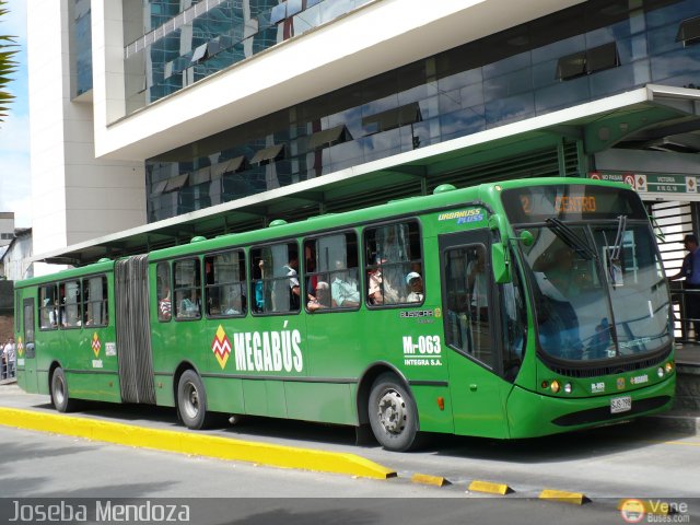 MegaBus M063 por Joseba Mendoza