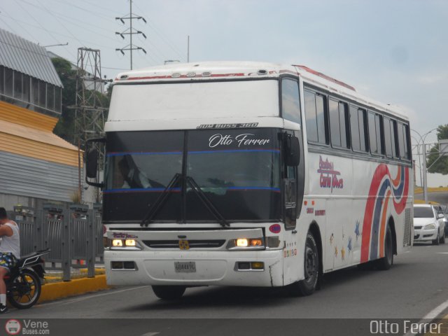 Ejecutivos Carla Tours 1009 por Otto Ferrer