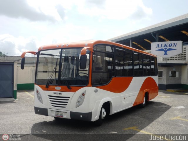 Sin identificacin o Desconocido Alkon Hino por Jos Chacn