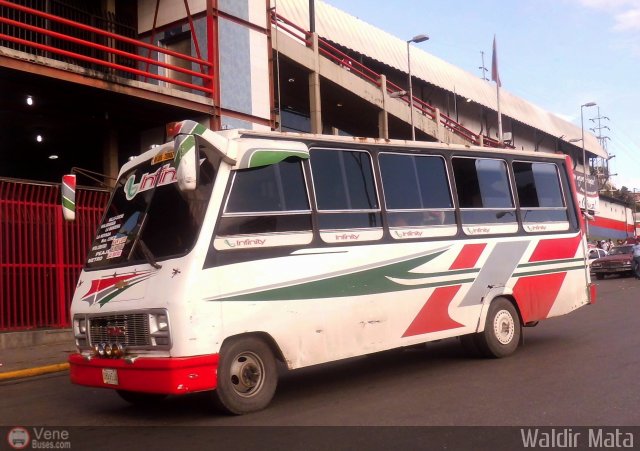 DC - S.C. Plaza Espaa - El Valle - Coche 988 por Waldir Mata