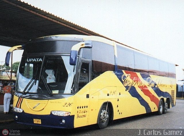 Expresos Los Llanos 226 por Alejandro Curvelo