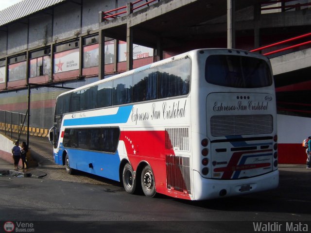 Expresos San Crist�bal 286 por Waldir Mata