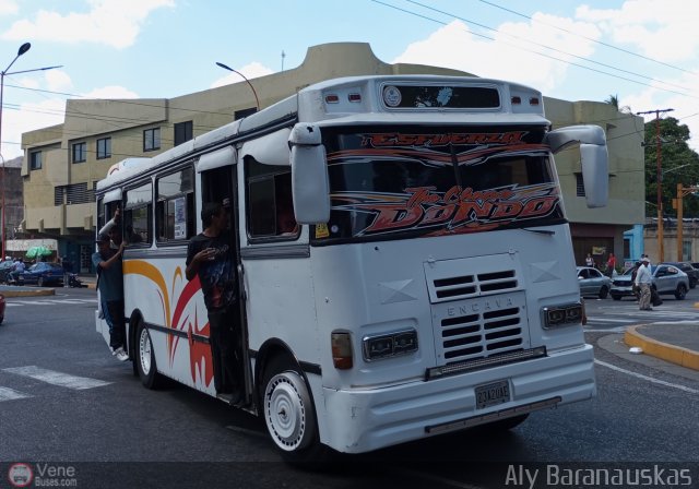 CA - Uni�n Vivienda Popular Los Guayos 273 por Aly Baranauskas