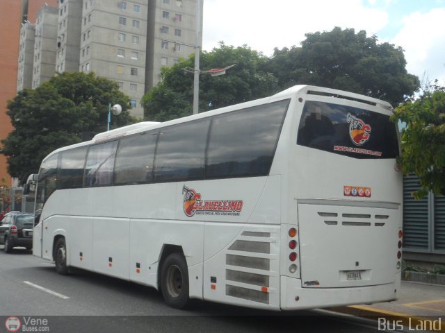 Transporte Clavellino 089 por Waldir Mata