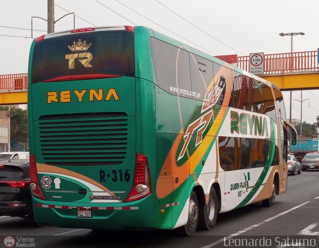 Turismo Reyna 316 por Leonardo Saturno