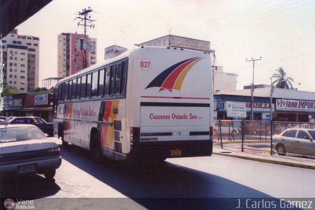 Cruceros Oriente Sur 127 por J. Carlos Gmez