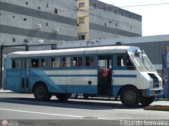 DC - Unin Conductores del Oeste 296 por Edgardo Gonzlez