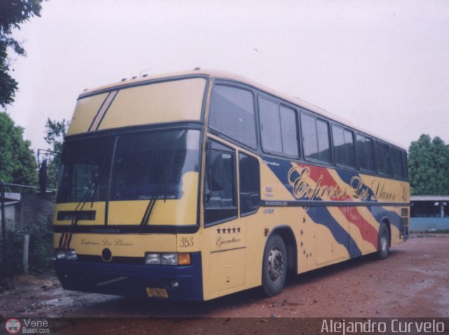 Expresos Los Llanos 353 por Alejandro Curvelo