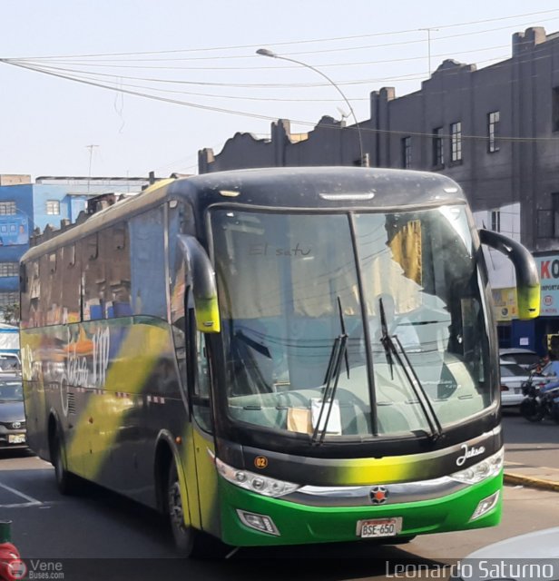 Turismo Jaksa 950 por Leonardo Saturno