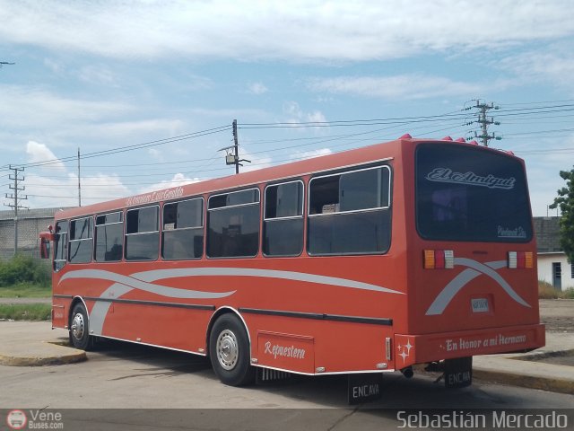 Particular o Desconocido 1345 por Sebasti�n Mercado