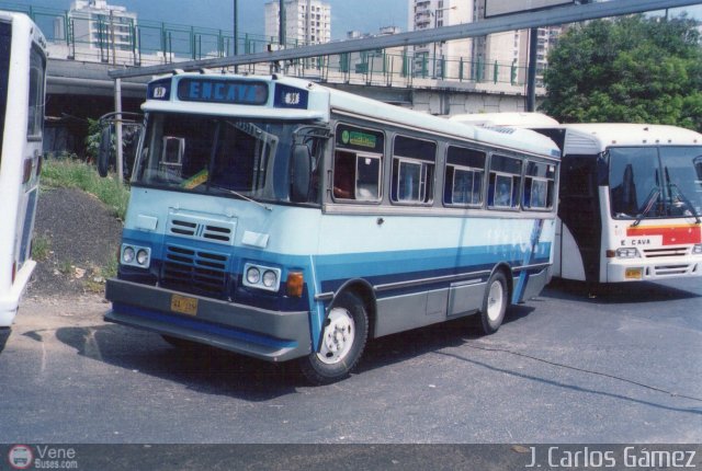 Coop. Transporte Menca de Leoni 099 por J. Carlos Gmez