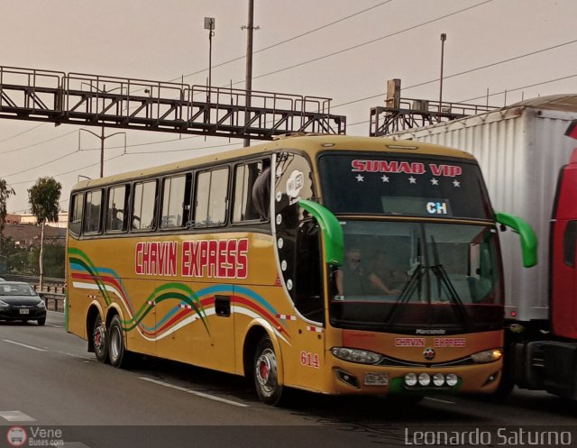 Chavin Express 614 por Leonardo Saturno