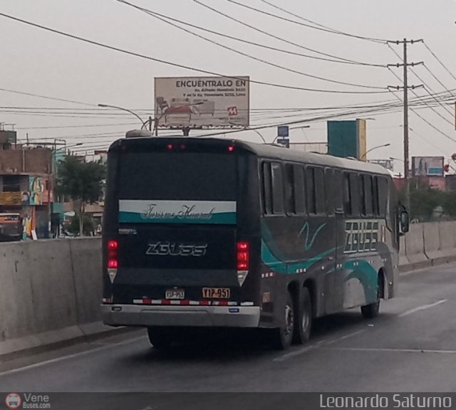 Zbuss S.A.C. 951. por Leonardo Saturno