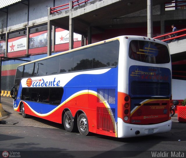 Expresos Occidente 322 por Waldir Mata