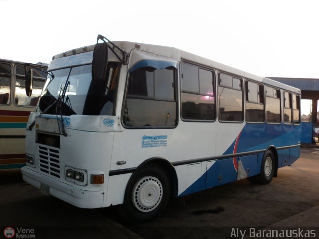 U.C. La Responsable S.C. 038 por Aly Baranauskas