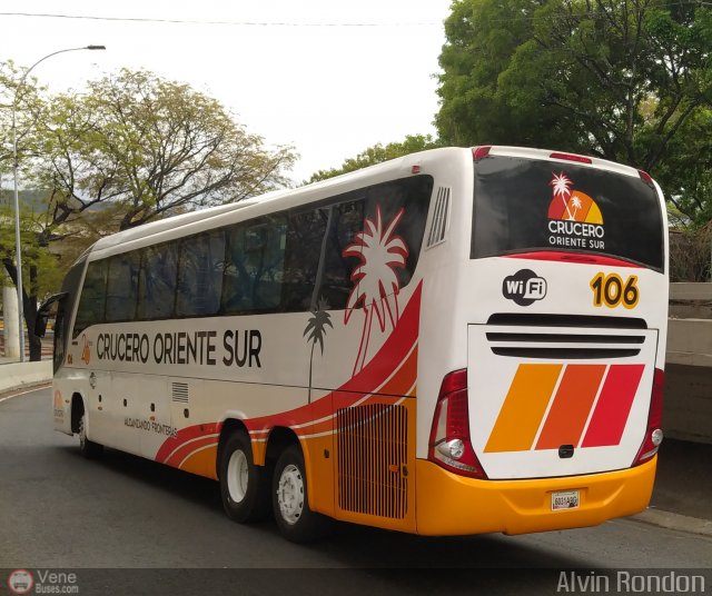 Cruceros Oriente Sur 106 por Alvin Rondn