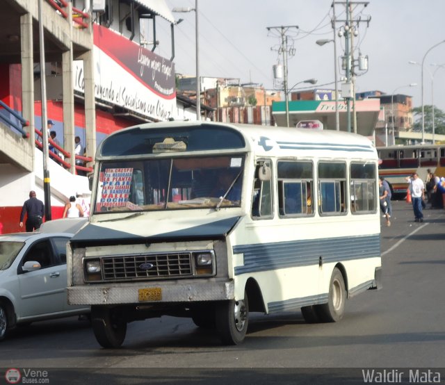 DC - Unin de Choferes Los Rosales - Valle Coche 402 por Waldir Mata