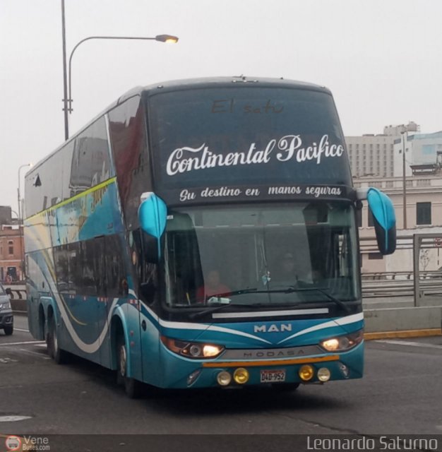 Transporte Continental Pacfico 952 por Leonardo Saturno