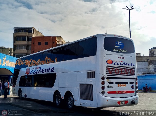 Expresos Occidente 016 por Josue S�nchez