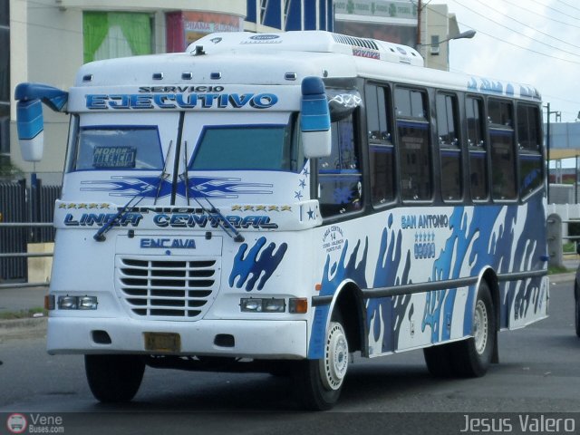 U.C. Línea Central 014 por Jesús Valero