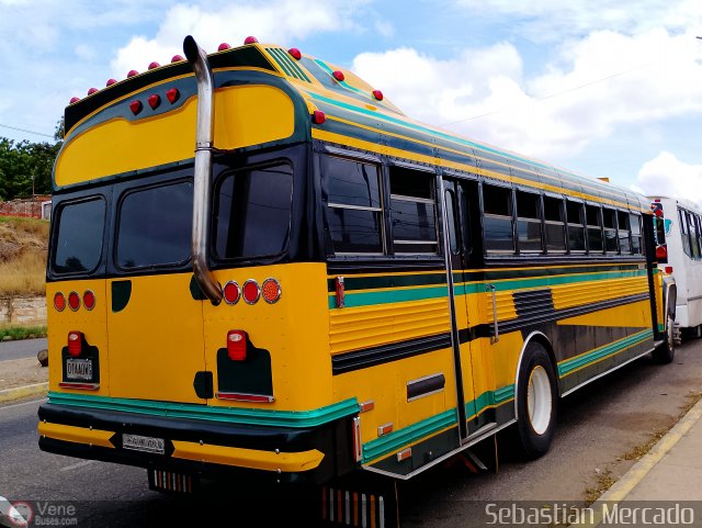 ZU - Colectivos La Ca�ada 14 por Sebasti�n Mercado