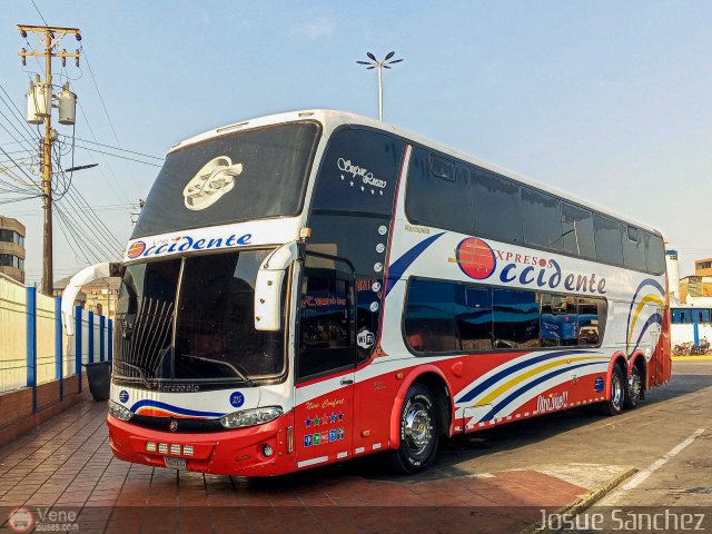 Expresos Occidente 325 por Josue S�nchez