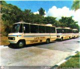 Turismos Latin Tours Caio O608D, por Efrain Rengifo - Caveguias 1982