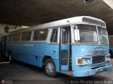 Universidad Central de Venezuela 46 Marcopolo Bertioga Integral Cummins V-504 (V8 210Hp)