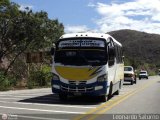 U.C. La Estrella 16 Servibus de Venezuela Granate Chevrolet NPR Turbo Isuzu