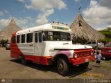 LA - A.C. Wayka Uyare 62 R.L. 01 Blue Bird Mini Bird Ford B-350