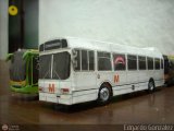 Maquetas y Miniaturas 988, por Edgardo Gonzlez