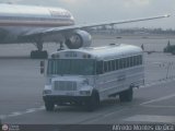 Particular o Transporte de Personal Serv.Aeropuerto de Miami Thomas Built Buses Saf-T-Liner EF International 3000FE