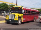 ZU - Transporte La Cinaga 020 Blue Bird Convencional No Integral International Harvester Loadstar