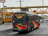 Transportes Cruz del Sur S.A.C. (Per) 9006, por Leonardo Saturno