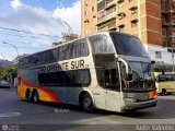 Cruceros Oriente Sur 133, por Juder Valentn