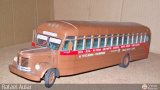 Maquetas y Miniaturas CIRC-5 Superior Coach Company Commutor Reo F-122