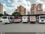 Garajes Paradas y Terminales Caracas, por Miguel Pino