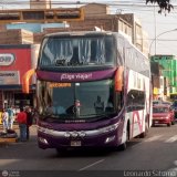 Way Bus (Per) 965, por Leonardo Saturno