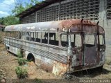 En Chiveras Abandonados Recuperacin 1020 Blue Bird All American FE Integral Cummins V-504 (V8 210Hp)